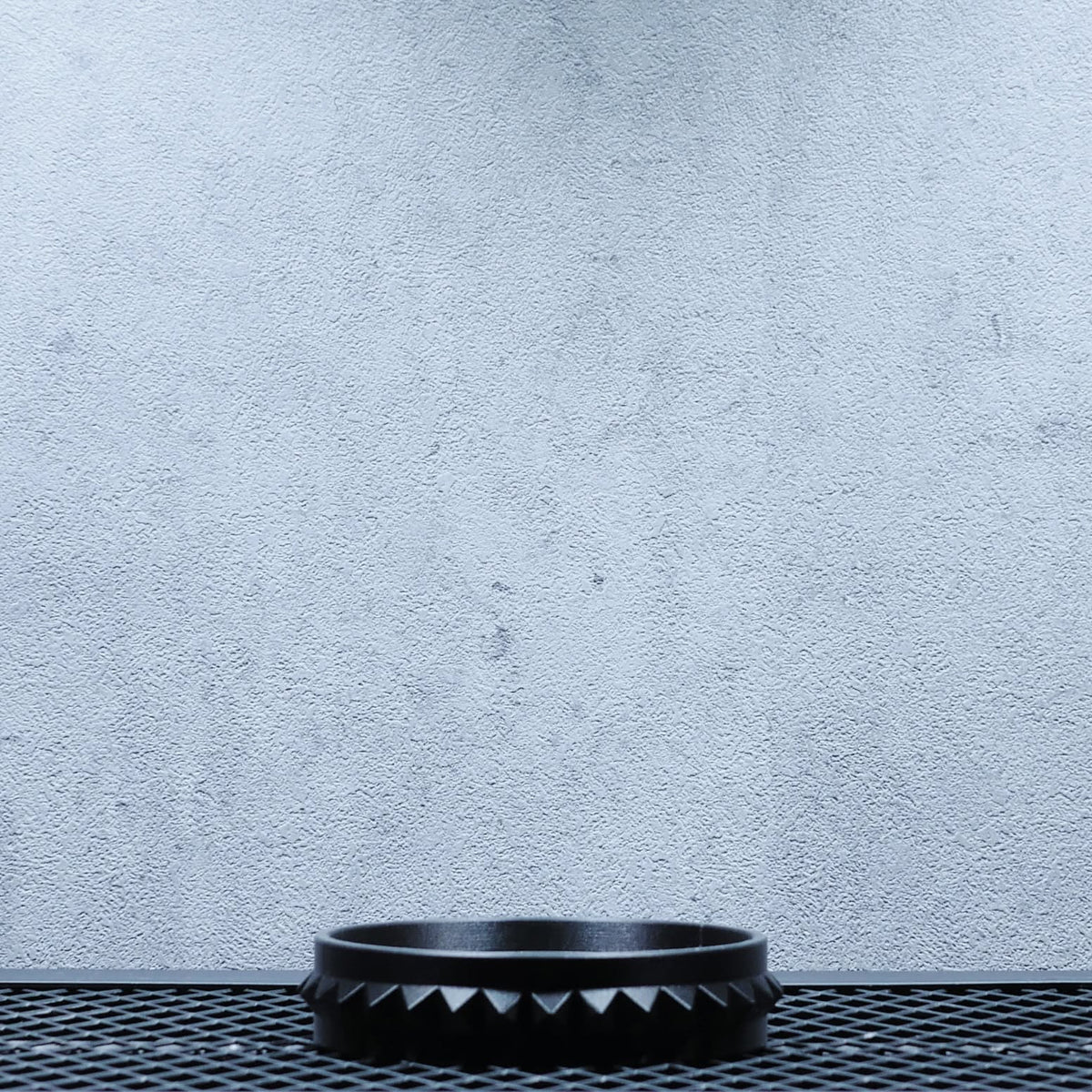 DUAL MESH TRAY STUD SIZE S 受け皿 マットブラック 商品画像7｜SOCIAL PLANT WORKS