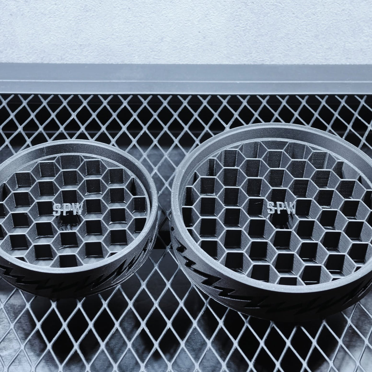 DUAL MESH TRAY THUNDER｜SIZE M（受け皿）