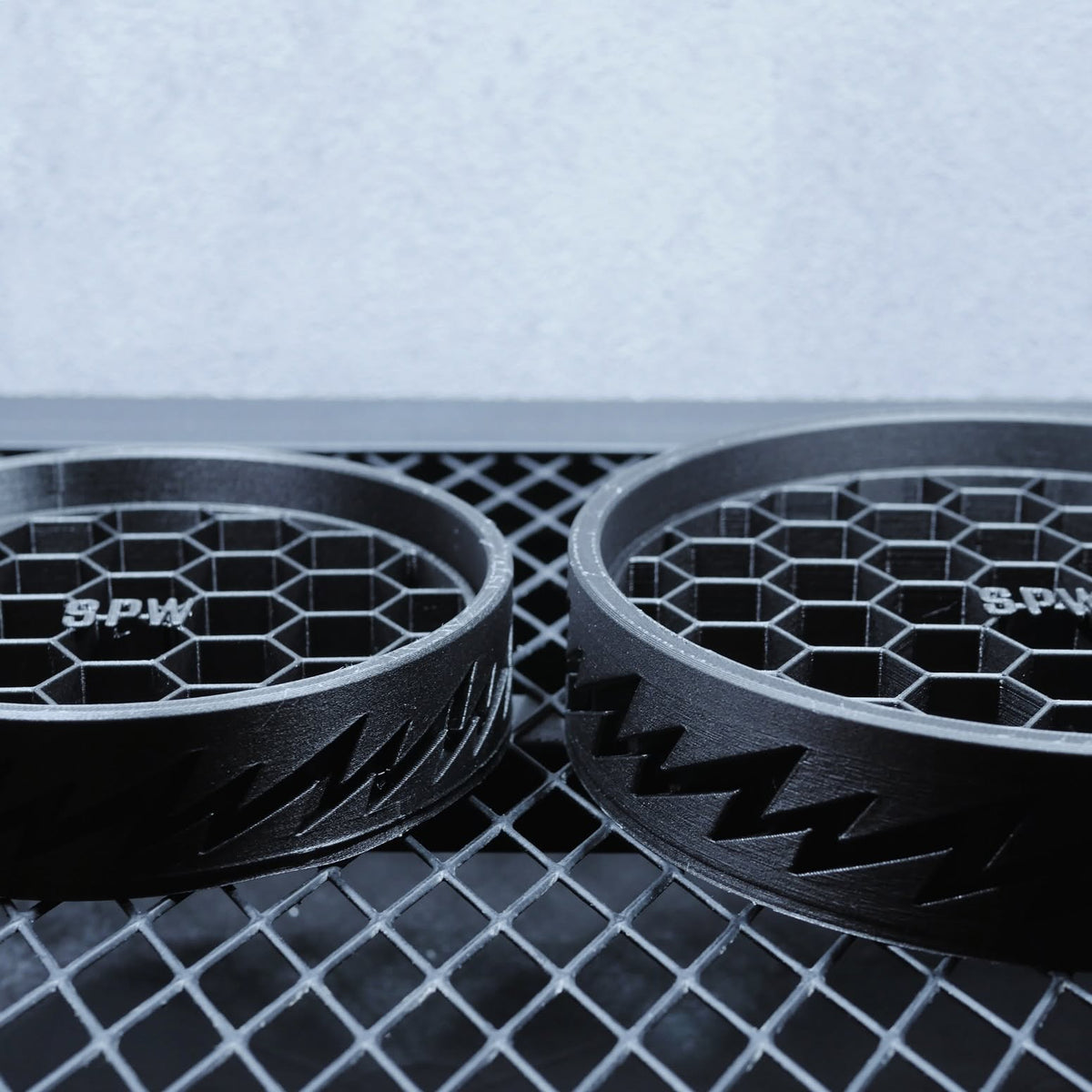 DUAL MESH TRAY THUNDER｜SIZE M（受け皿）