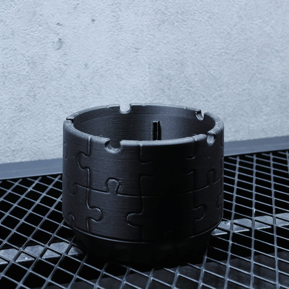 POT PUZZLE SIZE S 3.5号サイズ鉢 マットブラック 商品画像2｜SOCIAL PLANT WORKS