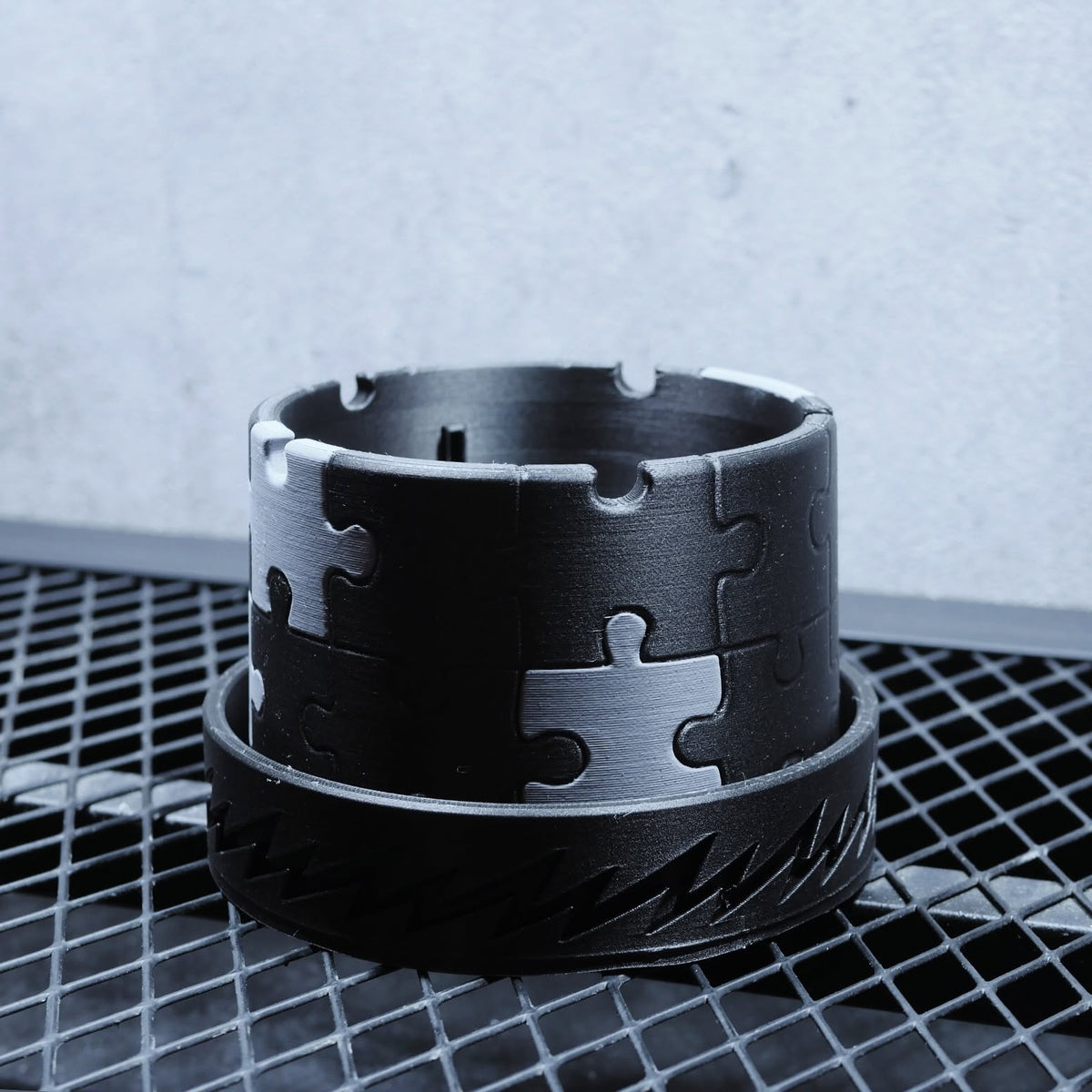DUAL MESH TRAY THUNDER｜SIZE M（受け皿）