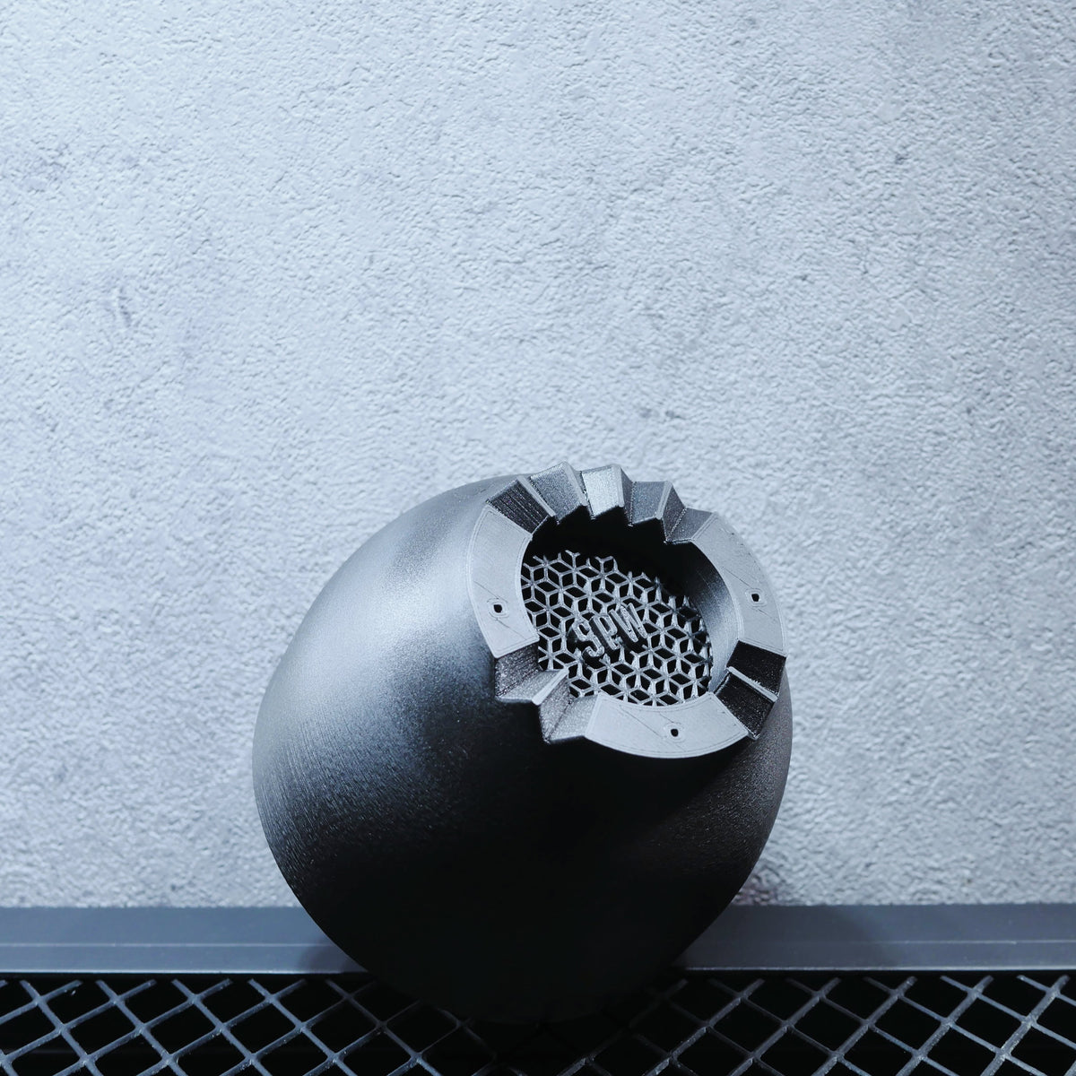 POT VAMP 鉢 マットブラック 着脱式ボトム 商品画像2｜SOCIAL PLANT WORKS